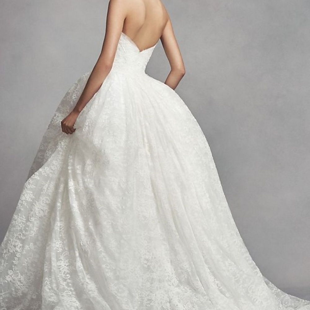 Vera Wang strapless wedding gown